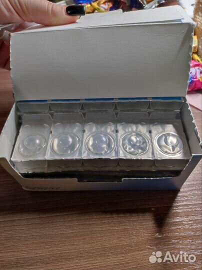 Линзы однодневные 180(10) на -3. 00 8.5