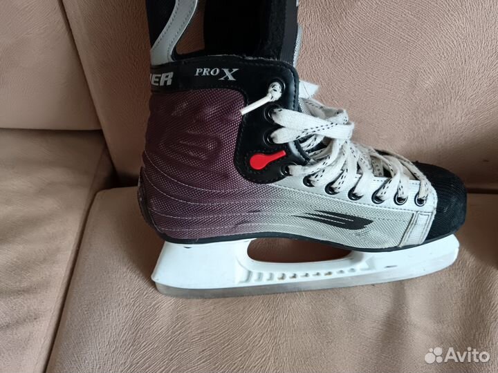 Хоккейные коньки bauer