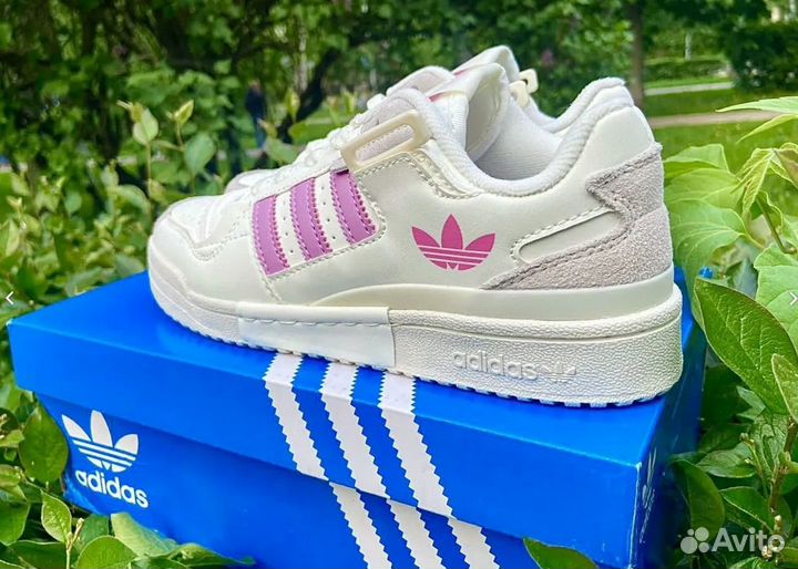 Кроссовки женские Adidas Forum 84 Low