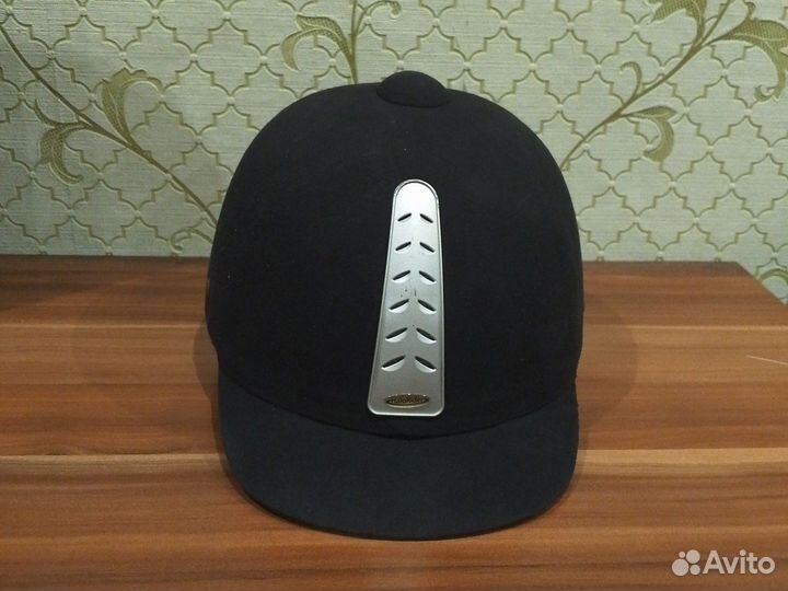 Шлем для верховой езды