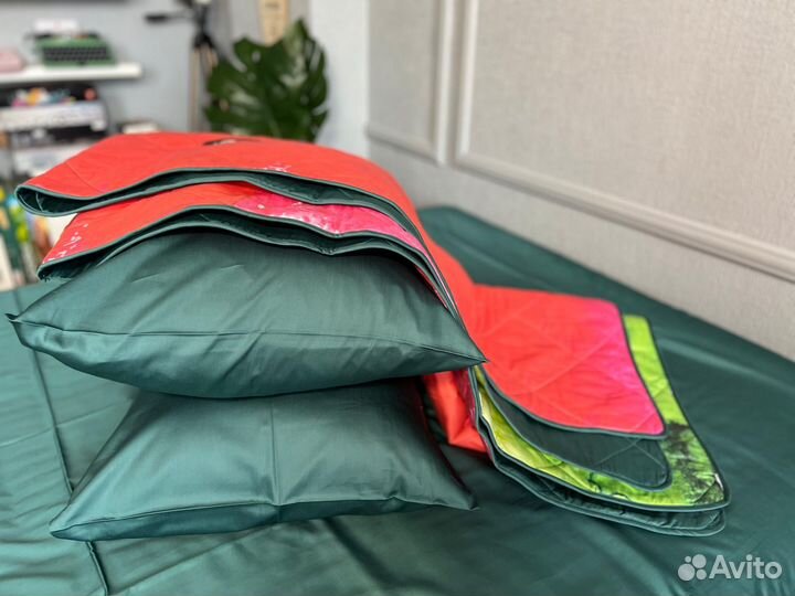 Комплект постельного белья с легким одеялом