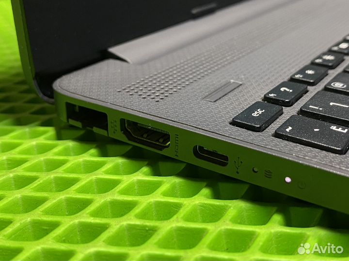 Ноутбук HP i7/8/128