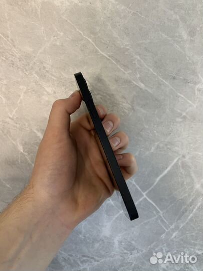 iPhone 12, 64 ГБ