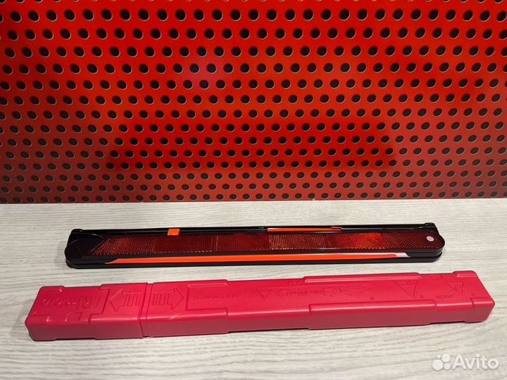 Знак аварийной остановки Mercedes-Benz Gle W166