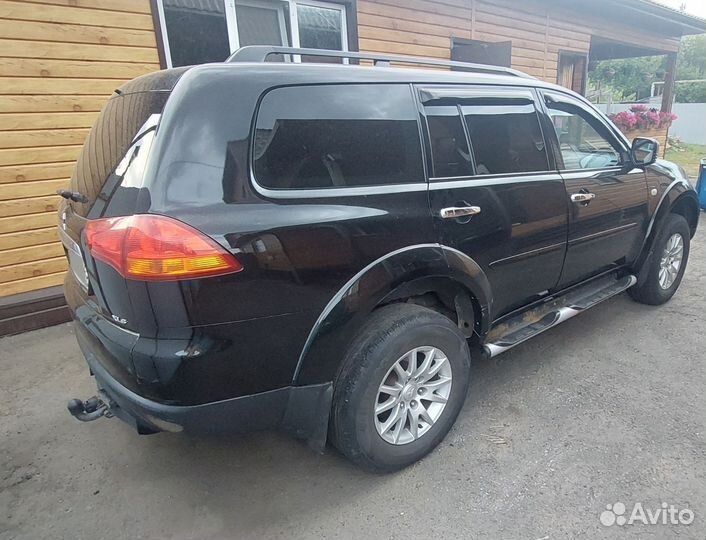 Mitsubishi Pajero Sport 2.5 AT, 2013, 317 000 км