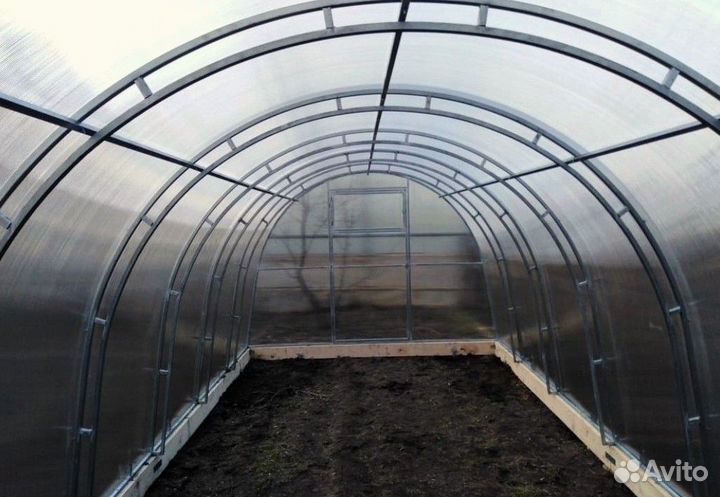 Теплица из поликарбоната