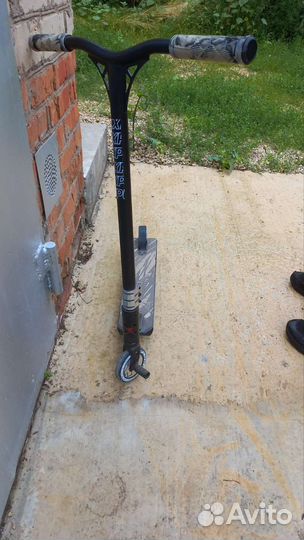 Трюковой самокат