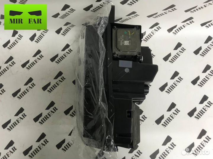 Фара левая E-HS9 2020