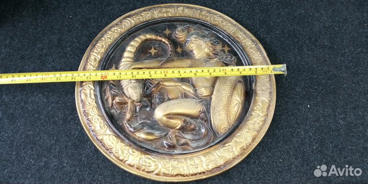 Гипсовые сувениры панно картины диаметр 36 см