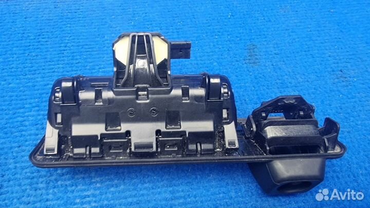 Ручка открывания багажника Bmw 1 5 X5 G30 31 90 05