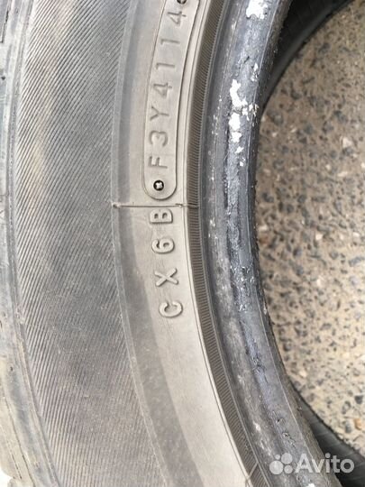 Toyo Spectrum 235/55 R17 R