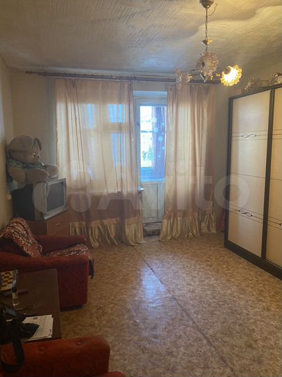 2-к. квартира, 56 м², 6/6 эт.