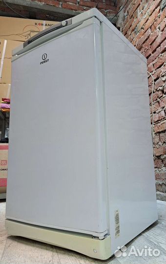 Холодильник/морозильник Индезит 110/60/60см