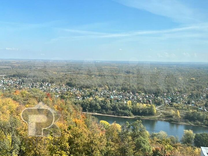 3-к. квартира, 102 м², 10/20 эт.