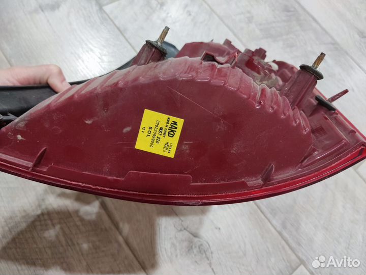 Задняя левая фара Hyundai Verna