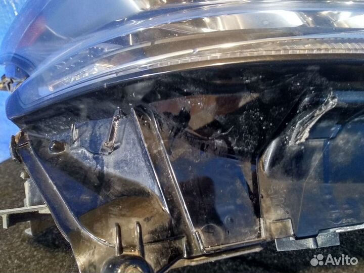 Фара правая Lexus LX