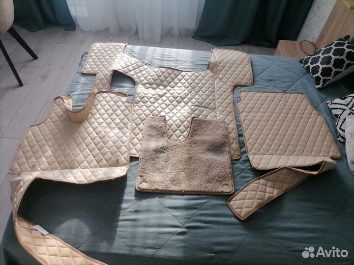 Ковры в салон автомобиля