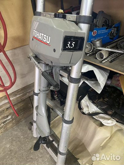 Тохатсу 3,5 лодочный мотор