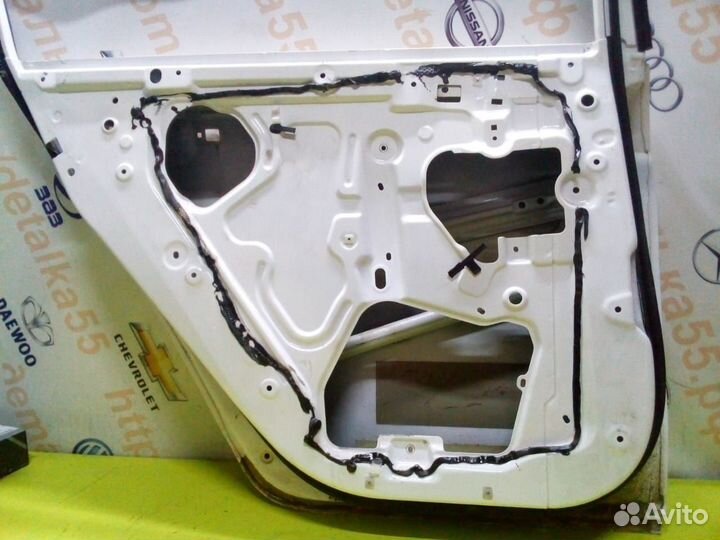 Дверь задняя левая ес 7 Geelly Emgrand х/б