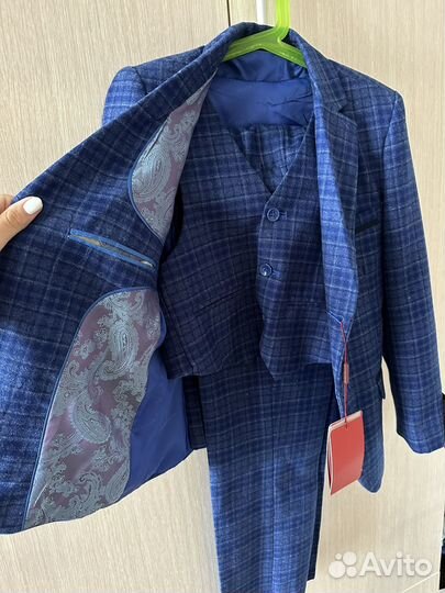 Костюм школьный