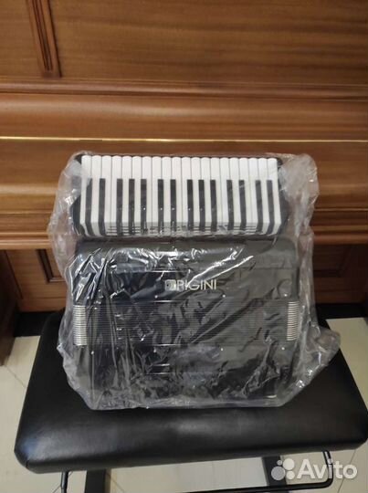 Новые детские аккордеоны из Италии,23 год