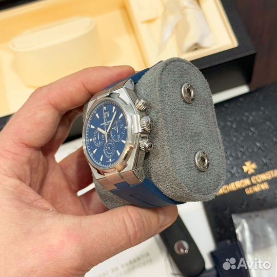 Vacheron Constantin Overseas Chronograph