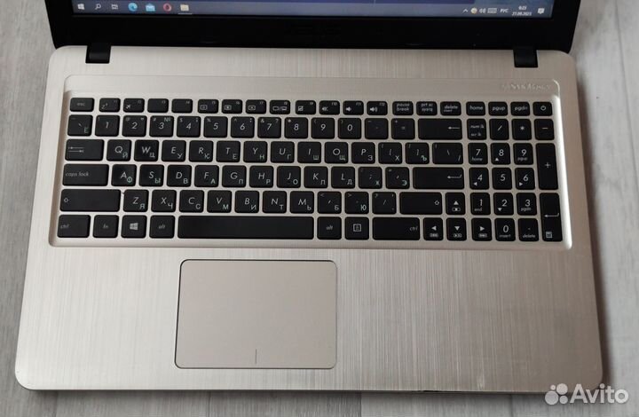 Asus\Полный комплект\Intel 2x 2600mg\SSD\акб 5ч