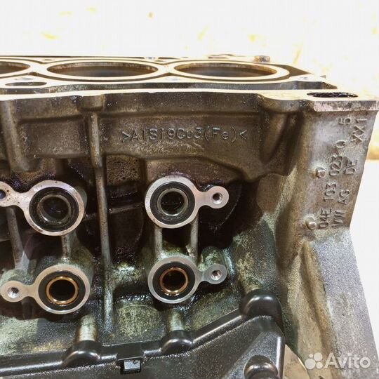 Блок цилиндров Skoda Octavia A7 liftback 1.2 TSI