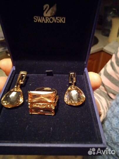 Swarovski комплект