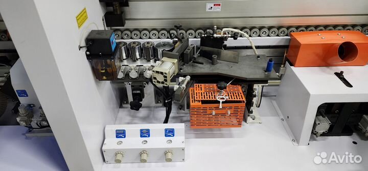 Кромкооблицовочный станок К404J
