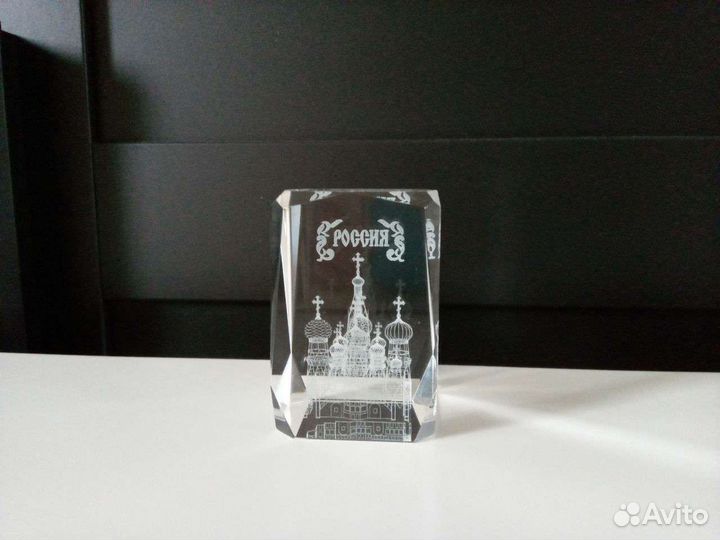 Сувенир из стекла