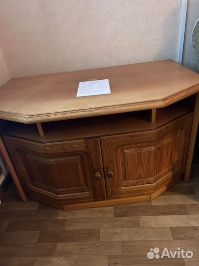 Тумба под телевизор