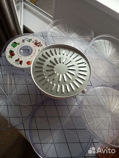 Сушилка для овощей и фруктов ветерок