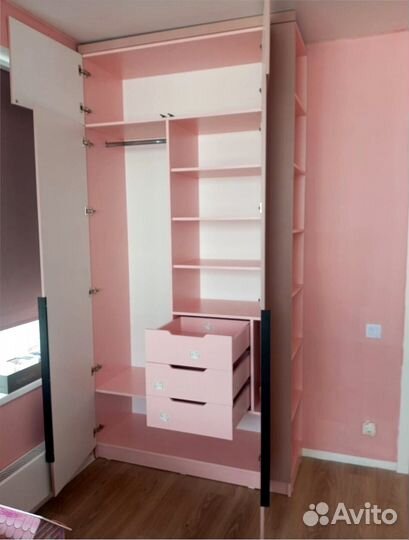 Мебель в студию