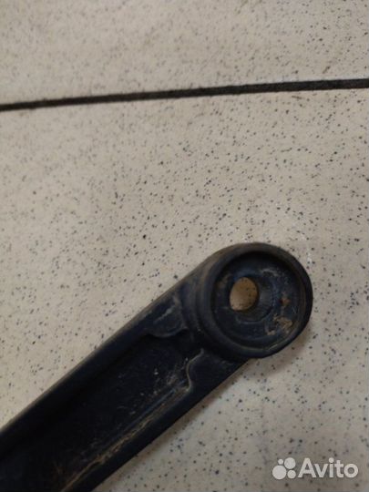 Поводок дворника передний правый Заз Шанс 1.3 2011