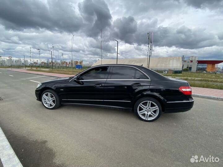 Mercedes-Benz E-класс 1.8 AT, 2010, 60 000 км