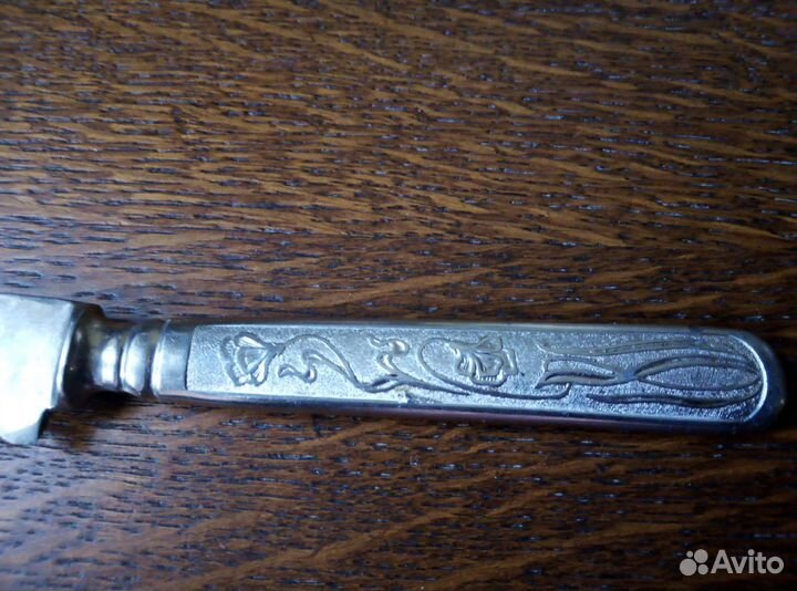 Нож для хлеба и нож консервный, старинные