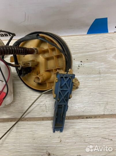 Топливный насос Volkswagen Passat B5 ADR 1998