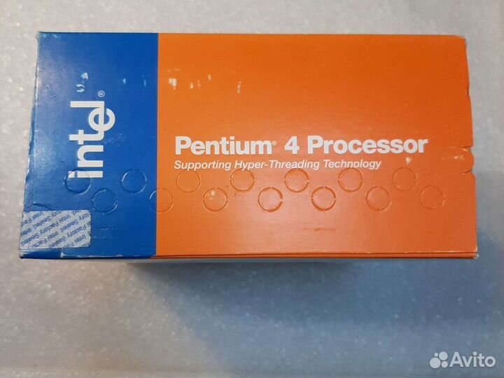 Процессор Intel Pentium 4 2,8/1/800 box новый
