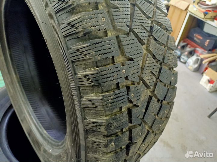 Nitto Therma Spike 265/60 R18