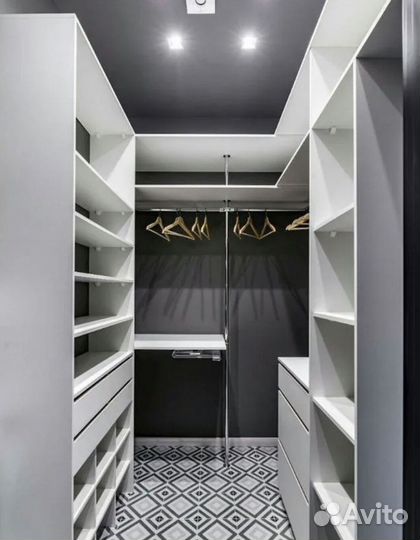 Гардеробная на заказ собственного производства