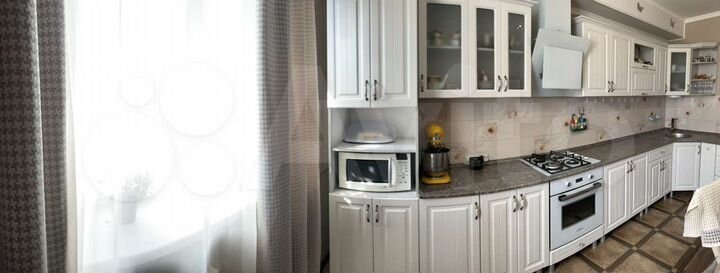 3-к. квартира, 95 м², 9/10 эт.