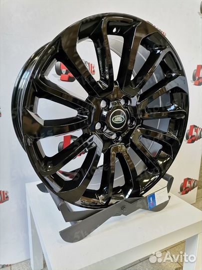 Литые диски на Range Rover Sport R21