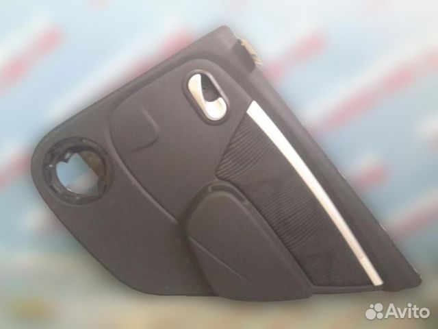 Обшивка двери задней правой Renault Sandero 2009