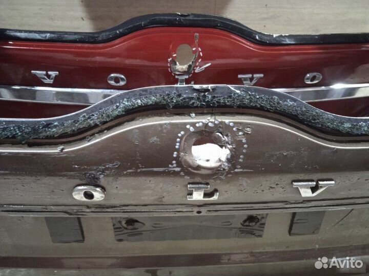 Крышка багажника Volvo