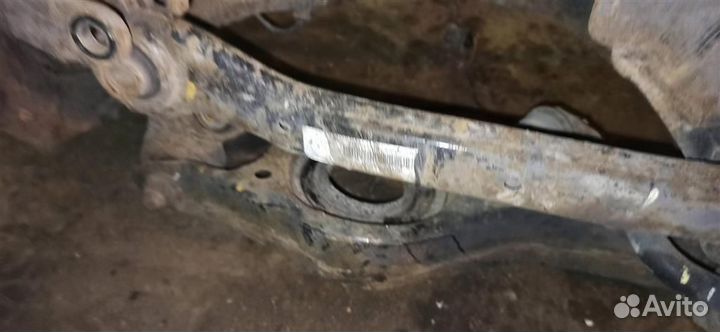 Подрамник задний hyundai IX35