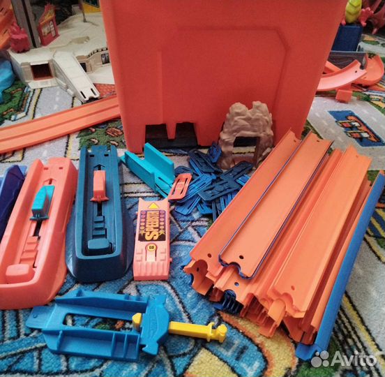 Трек Хот Вилс парковка Акула, трасса