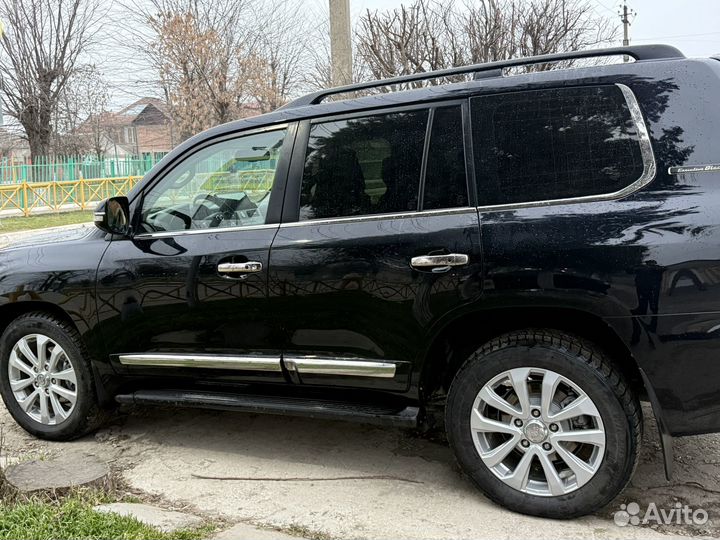 Toyota Land Cruiser 4.6 AT, 2012, 300 000 км