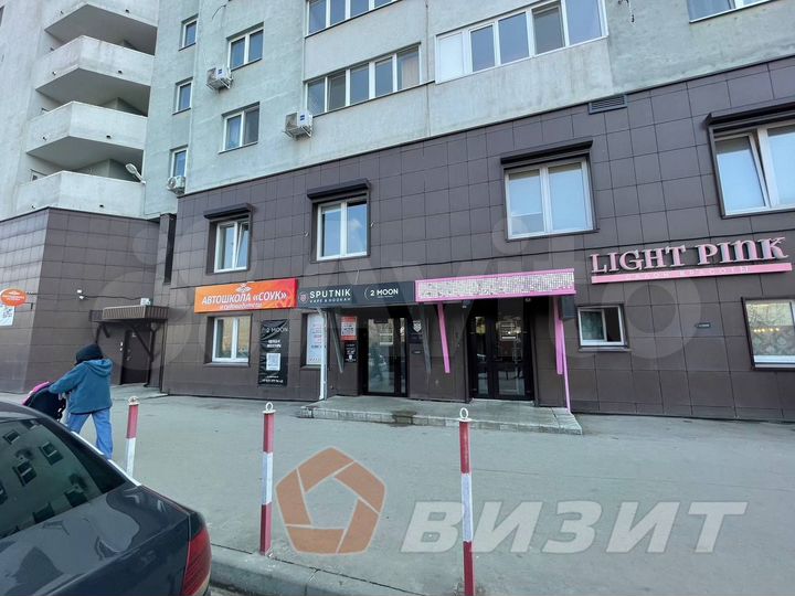 Помещение с арендатором в новом микрорайоне