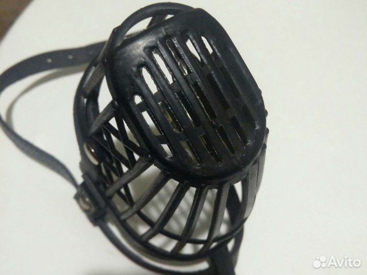 Намордник и цепочка